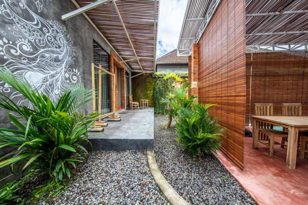 Dedeane Ubud Exterior photo