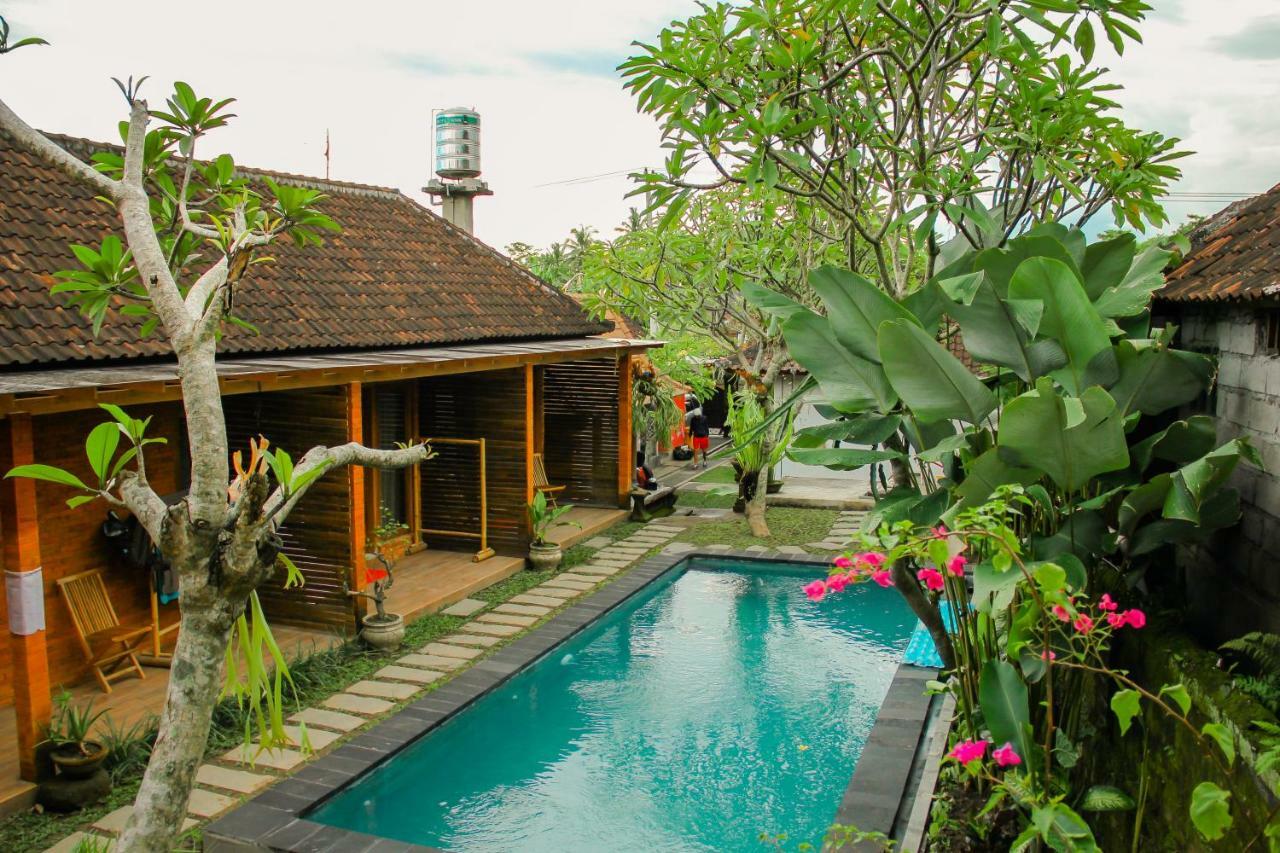 Dedeane Ubud Exterior photo